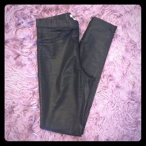 ❄️H&M Black Metallic Jeggings